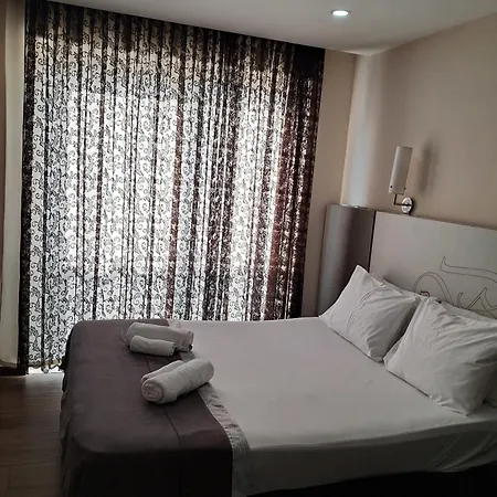 Bone Kat 2 2*